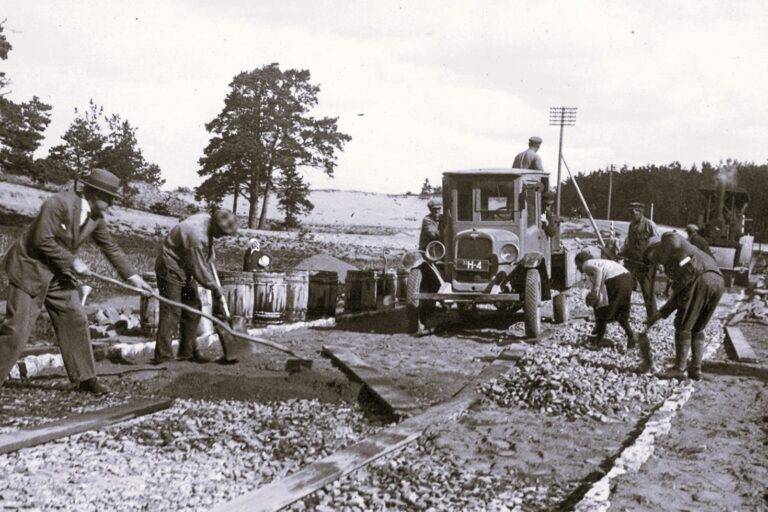 Tsement macadam Parnu mnt 1933 2 1 Avaleht